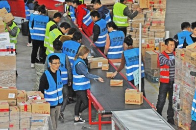Can goods imported from China be virus infected?