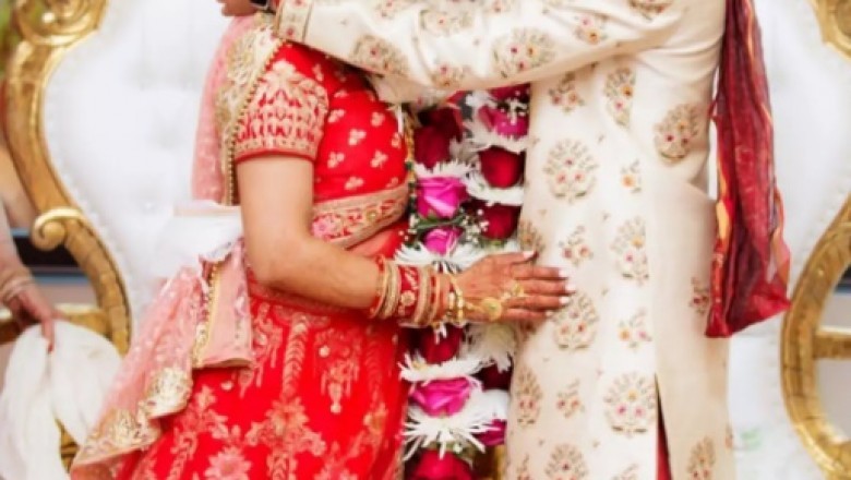 'Don't delay my marriage, collect 650 rials'