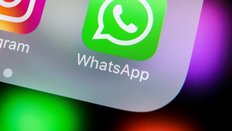 Whatsapp and Facebook Messenger users chat improvement