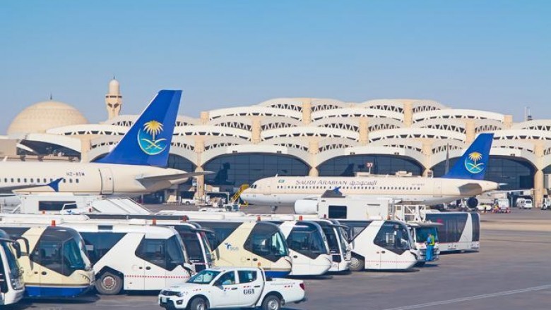 Decision to resume international flights to be based on virus spread