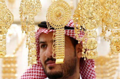 Jewelry business without 'Saudi stamp' is a punishable offense