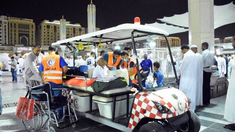 Saudi Red Crescent implements program to serve pilgrims