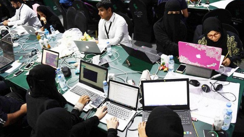 Allow foreign workers to work in any organization